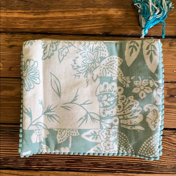 Skull beaded zipper bag - Picture 3 of 3